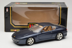 Ferrari 456 GT Kék Bburago 1:18 3036-B1 Fém – 8. kép a 8-ből