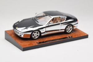 Ferrari 456 GT Chrome Silver Bburago 1:18 3746-R1 Fém – 3. kép a 8-ből