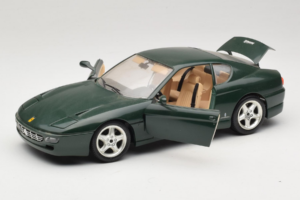 Ferrari 456 GT Sötétzöld Bburago 1:18 3046-GR1 Fém – 2. kép a 8-ből