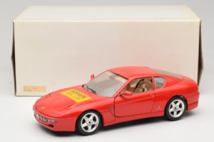 Ferrari 456 GT Ferrari Model Club Piros Bburago 1:18 3036-P1 Fém – 8. kép a 8-ből