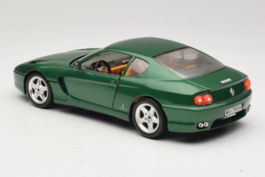 Ferrari 456 GT Zöld Metallic Bburago 1:18 3036-GR1 Fém – 7. kép a 8-ből