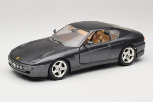 Ferrari 456 GT Szürke Metallic Bburago 1:18 3036-G1 Fém