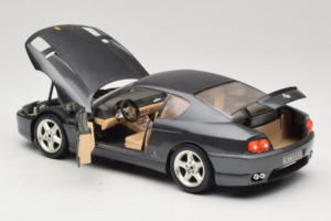 Ferrari 456 GT Szürke Metallic Bburago 1:18 3036-G1 Fém – 5. kép a 8-ből