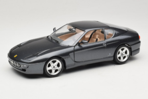 Ferrari 456 GT Szürke Metallic Különleges Fényezés Bburago 1:18 3036D Fém