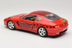 Ferrari 456 GT Interconti Car HiFi Piros Bburago 1:18 3036-D Fém – 7. kép a 8-ből