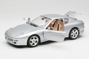Ferrari 456 GT Ezüst Bburago 1:18 3036-M2 Fém – 2. kép a 8-ből