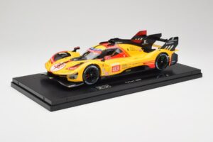 Ferrari 499P Hypercar AF Corse #83 R. Kubica / Y. Ye / R. Shwartzman 24 Hours of Le Mans 2024 Bburago 1:18 18-16313-83-VET Fé