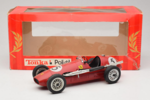 Ferrari 500 F2 #16 Tonka 1:16 6717 Fém – 6. kép a 6-ből