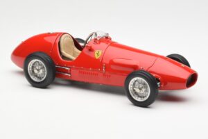 Ferrari 500 F2 #1 A. Ascari F1 Double World Champion 1952-1953 CMC 1:18 M-056 Fém – 4. kép a 6-ből