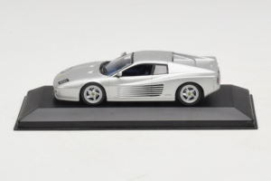 Ferrari 512 M Ezüst Minichamps 1:43 430074120 Fém