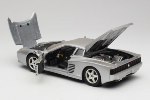 Ferrari 512 TR Ezüst Mira 1:18 6178-B1 Fém – 5. kép a 8-ből