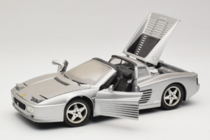 Ferrari 512TR Targa Ezüst Mira 1:18 6175 Fém – 2. kép a 8-ből