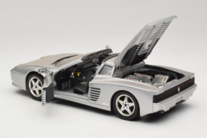 Ferrari 512TR Targa Ezüst Mira 1:18 6175 Fém – 5. kép a 8-ből