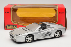 Ferrari 512TR Targa Ezüst Mira 1:18 6175 Fém – 8. kép a 8-ből