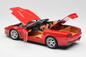 Ferrari 550 Barchetta Pininfarina Piros Bburago 1:18 327660 Fém – 5. kép a 8-ből