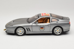 Ferrari 550 Maranello 25 Ferrari Model Club Ezüst Bburago 1:18 3344-S1 Fém – 4. kép a 7-ből