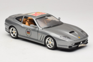 Ferrari 550 Maranello 25 Ferrari Model Club Ezüst Bburago 1:18 3344-S1 Fém – 5. kép a 7-ből
