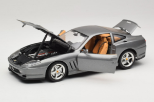 Ferrari 550 Maranello 25 Jahre Ferrari Model Club Ezüst 2. Verzió Bburago 1:18 3064-S1 Fém – 2. kép a 8-ből
