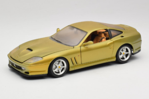 Ferrari 550 Maranello Gold Metallic Braccio & Gotz Bburago 1:18 3044-G1 Fém