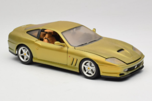 Ferrari 550 Maranello Gold Metallic Braccio & Gotz Bburago 1:18 3044-G1 Fém – 6. kép a 8-ből