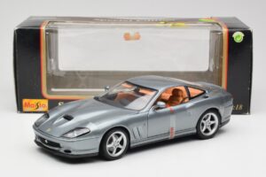 Ferrari 550 Maranello Szürke Metallic Maisto 1:18 4839 Fém – 6. kép a 6-ből