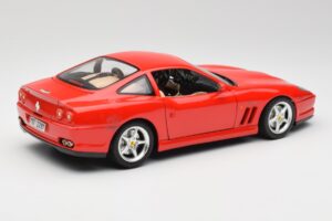 Ferrari 550 Maranello Piros Bburago 1:18 3064 Fém – 3. kép a 8-ből
