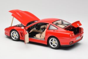 Ferrari 550 Maranello Piros Bburago 1:18 3064 Fém – 5. kép a 8-ből