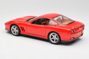 Ferrari 550 Maranello Piros Maisto 1:18 31839 Fém – 7. kép a 8-ből