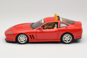 Ferrari 550 Maranello Safety Car Rosso Corsa Bburago 1:18 3064-P1 Fém – 4. kép a 8-ből