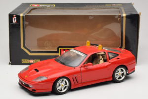 Ferrari 550 Maranello Safety Car Rosso Corsa Bburago 1:18 3064-P1 Fém – 8. kép a 8-ből