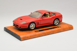 Ferrari 550 Maranello Technik Museum Speyer Edition Bburago 1:18 B001 Fém