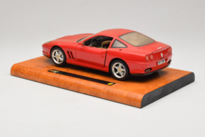 Ferrari 550 Maranello Technik Museum Speyer Edition Bburago 1:18 B001 Fém – 7. kép a 8-ből