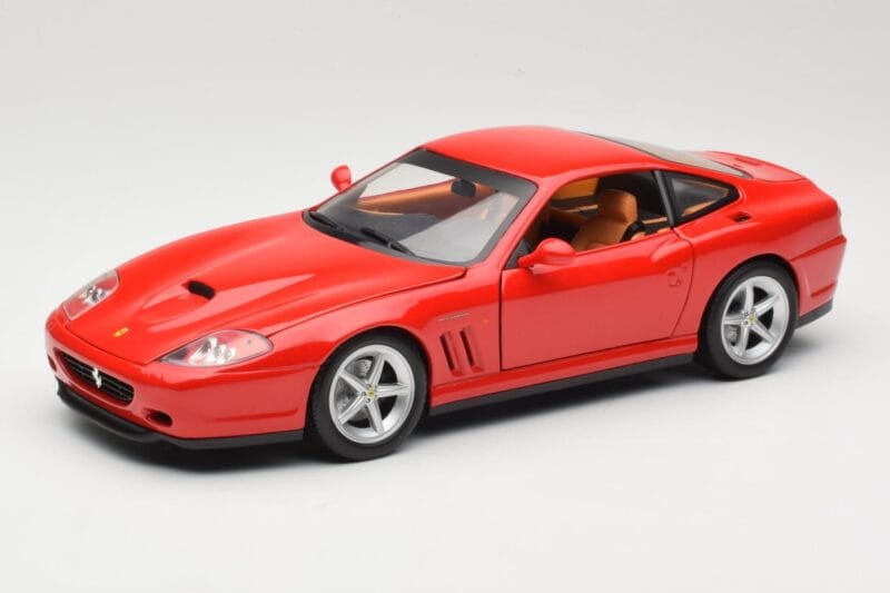 Ferrari 575M Maranello Piros Hot Wheels 1:18 54937 Fém