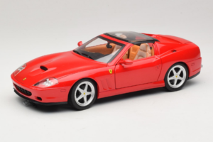 Ferrari 575M Superamerica Piros Hot Wheels 1:18 J2858 Fém
