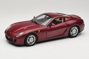 Ferrari 599 GTB Fiorano Sötétvörös Hot Wheels 1:18 M1200 Fém