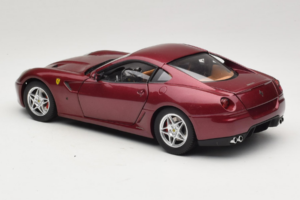 Ferrari 599 GTB Fiorano Sötétvörös Hot Wheels 1:18 M1200 Fém – 7. kép a 8-ből