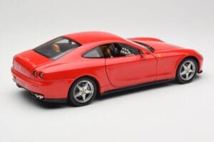 Ferrari 612 Scaglietti Rosso Corsa Hot Wheels 1:18 B6047 Fém – 3. kép a 8-ből