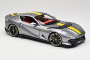 Ferrari 812 Competizione Grigio Coburn Bburago 1:18 18-01647 Fém – 6. kép a 8-ből
