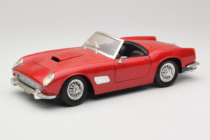Ferrari California Kabrió Piros Tonka 1:18 01109-P1 Fém