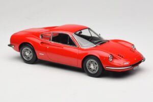 Ferrari Dino 246 GT Piros Norev 1:18 187800 Fém – 5. kép a 6-ből