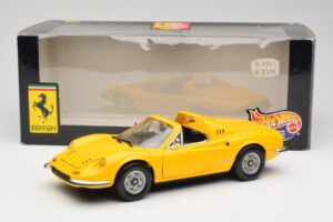 Ferrari Dino 246 GTS Sárga Hot Wheels 1:18 23920 Fém – 8. kép a 8-ből
