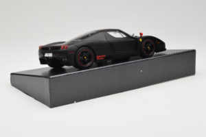 Ferrari Enzo Matt Black Korlátozott Kiadás BBR 1:18 HE180029 Fém – 4. kép a 9-ből