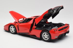 Ferrari Enzo Piros Hot Wheels 1:18 56293 Fém – 5. kép a 8-ből
