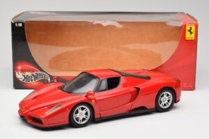 Ferrari Enzo Piros Hot Wheels 1:18 56293 Fém – 8. kép a 8-ből