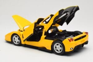 Ferrari Enzo Sárga Hot Wheels 1:18 C1550 Fém – 5. kép a 8-ből