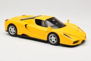 Ferrari Enzo Sárga Hot Wheels 1:18 C1550 Fém – 6. kép a 8-ből