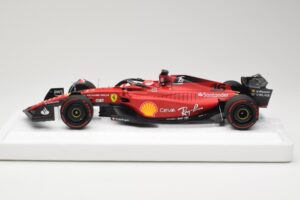Ferrari F1-75 #16 C. Leclerc Winner Bahrain GP 2022 BBR 1:18 BBR221816 Gyanta – 3. kép a 6-ből