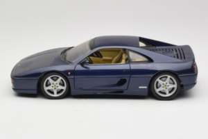Ferrari F355 Berlinetta Kék Metál UT Models 1:18 180074020-B1 Fém – 4. kép a 8-ből