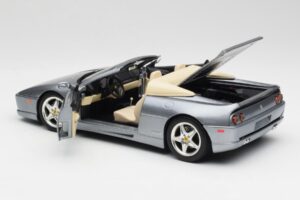 Ferrari F355 Spider Ezüst Hot Wheels 1:18 23907-M1 Fém – 5. kép a 8-ből