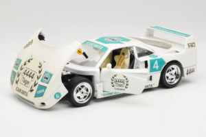 Ferrari F40 4444 Tage Garanta #4 Fehér Bburago 1:18 3332-W5 Fém – 2. kép a 8-ből